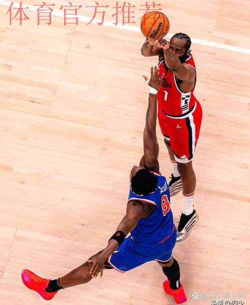 次节还剩4分钟哈登追身三分命中,取得本场首记运动战进球 次节还剩4分钟哈登追身三分命中,取得本场首记运动战进球